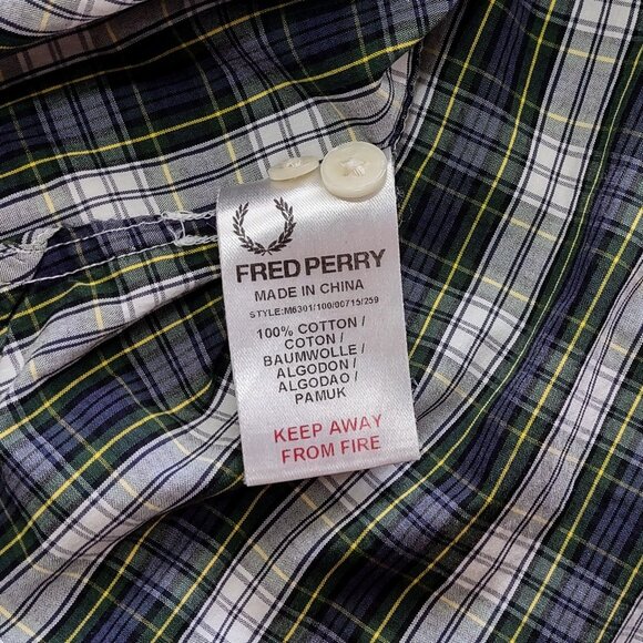 FRED PERRY Button Down Shirt Mens Small S Plaid Cotton Long Sleeve Classic Prep - Picture 12 of 16